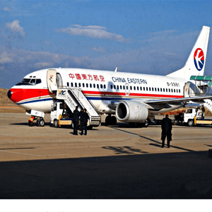 张孝机场空运航空快运业稳步发展的原因是什么？